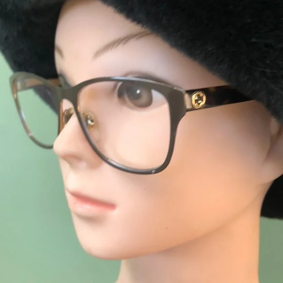 GUCCI Women\'s RX Eyeglasses w/Hard Case/Pouch/Lens Cloth Gucci Eyeglass Cases & Storage for sale - eBay main image 4